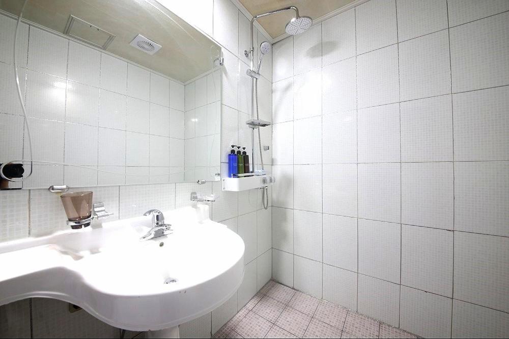 Geoje A-Plus Hotel Eksteriør bilde